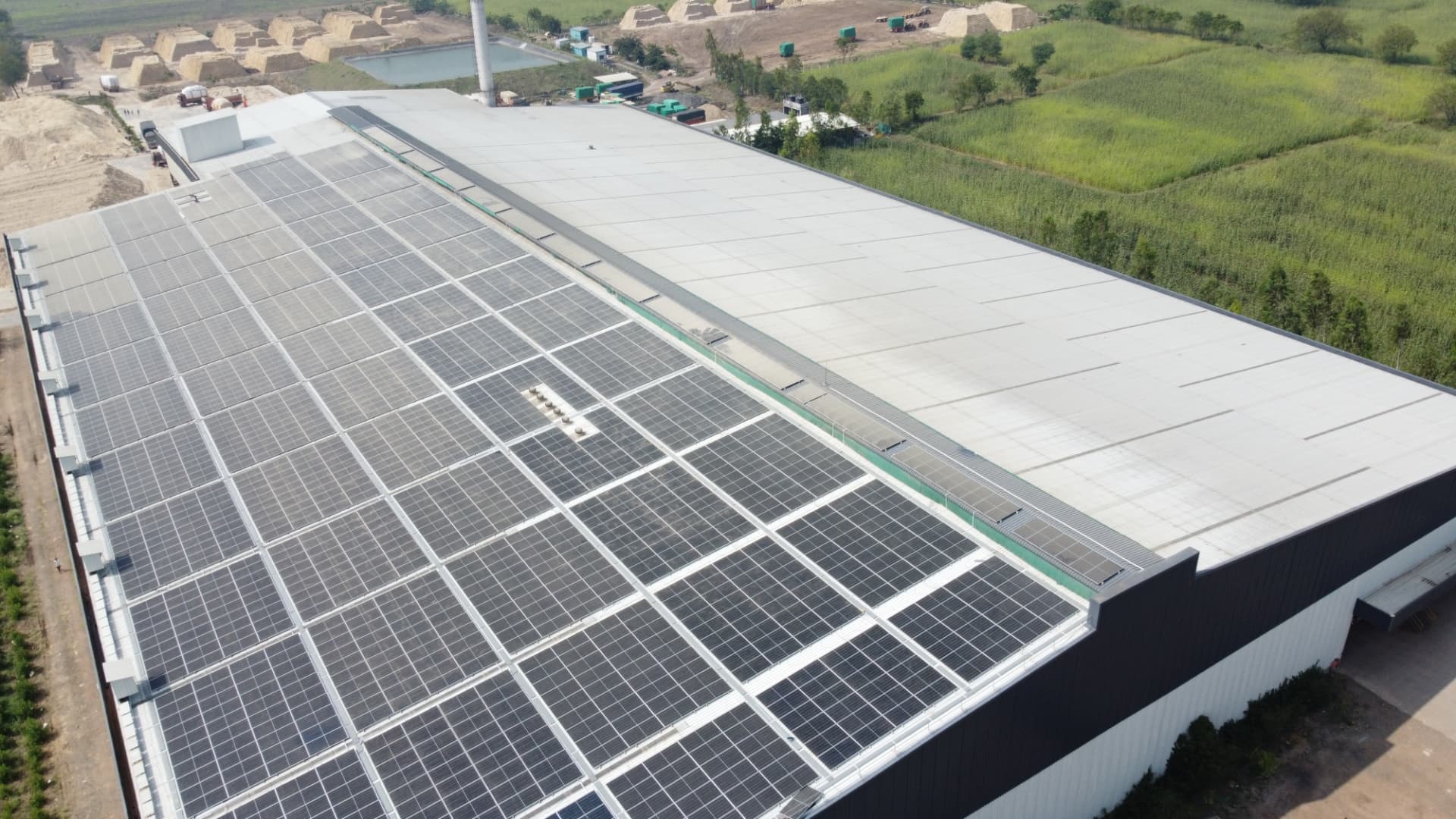 Industrial Rooftop Solar Plant photo 2